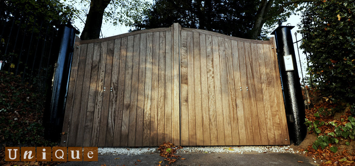 Solid entrance gate lifestyle image